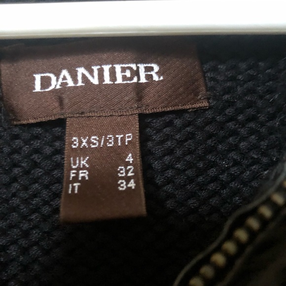 Multiple items check it out - Picture 7 of 7